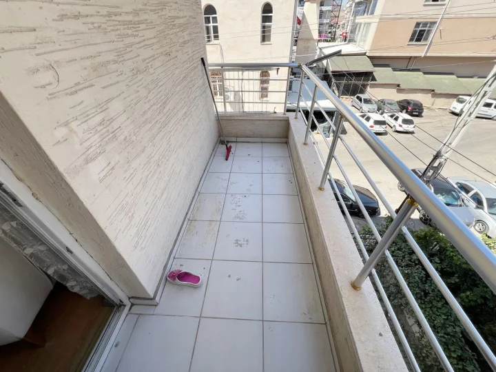 Keçiören Esertepe Mahallesi Satılık 3+1 Daire | 2. Kat Asansörlü Full Yapılı Cam Balkonlu Fırsat