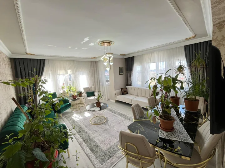 Keçiören  Satılık 3+1 Daire | 1. Kat Asansörlü Full Yapılı Cam Balkonlu Masrafsız Fırsat