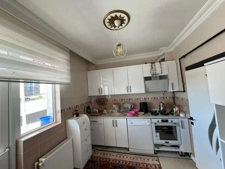 Keçiören  Satılık 3+1 Daire | 1. Kat Asansörlü Full Yapılı Cam Balkonlu Masrafsız Fırsat