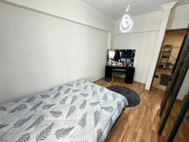 Keçiören Bağcı Caddesi Üzeri Satılık Daire | 1. Kat Ön Cephe Yüksek Kira Getirili Geniş Metrajlı Fırsat