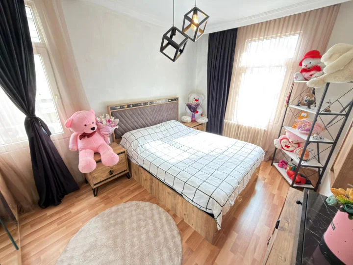 Keçiören Bağcı Caddesi Üzeri Satılık Daire | 1. Kat Ön Cephe Yüksek Kira Getirili Geniş Metrajlı Fırsat