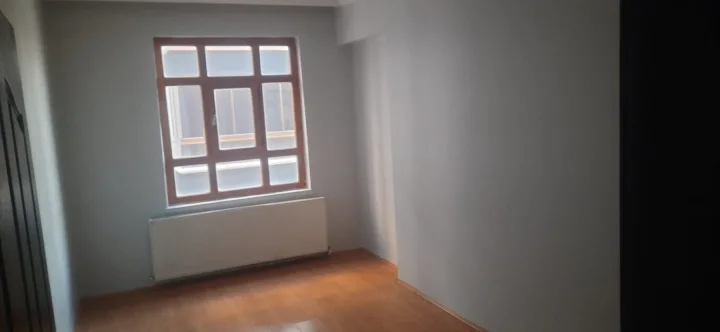 Keçiören Osmangazi Mahallesi Satılık 3+1 Daire | 3. Kat Manzaralı Açık Balkonlu Fırsat