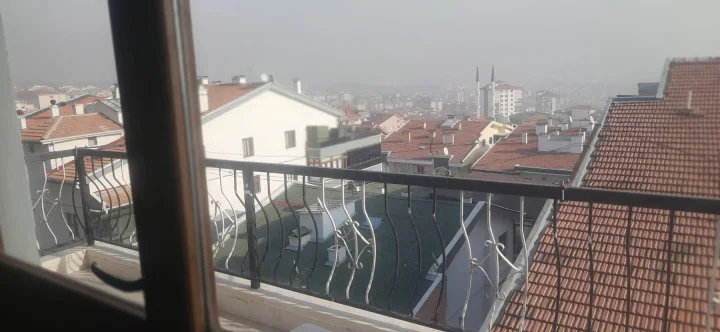 Keçiören Osmangazi Mahallesi Satılık 3+1 Daire | 3. Kat Manzaralı Açık Balkonlu Fırsat