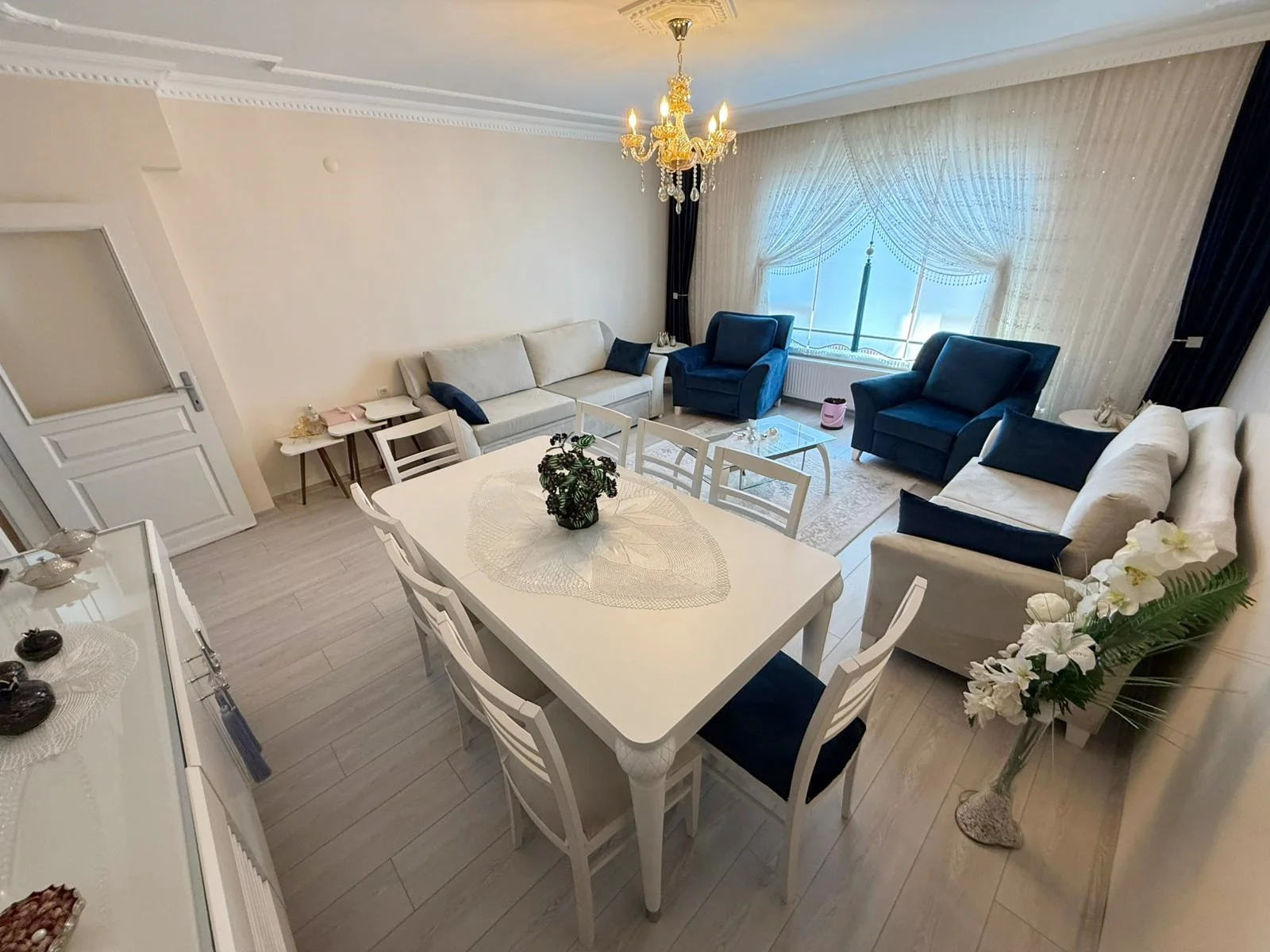 Keçiören Satılık 4+1 Daire | 150 m² Ebeveyn Banyolu Cam Balkonlu Otoparklı Geniş Fırsat