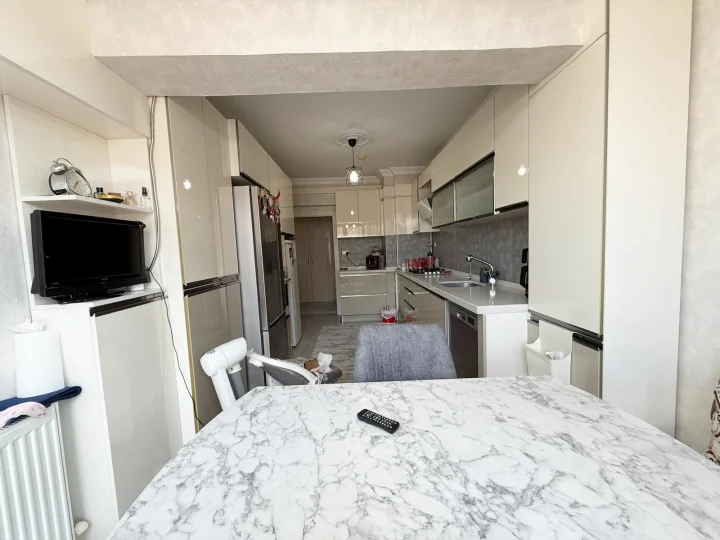 Keçiören Satılık 4+1 Daire | 150 m² Ebeveyn Banyolu Cam Balkonlu Otoparklı Geniş Fırsat