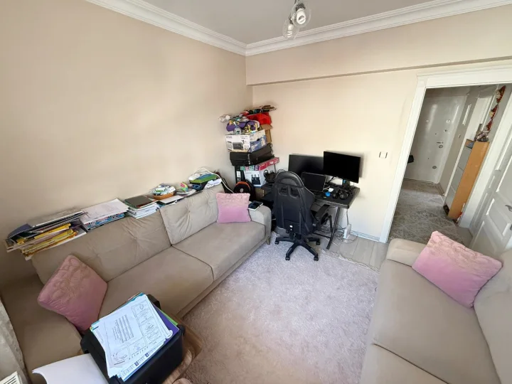 Keçiören Satılık 4+1 Daire | 150 m² Ebeveyn Banyolu Cam Balkonlu Otoparklı Geniş Fırsat