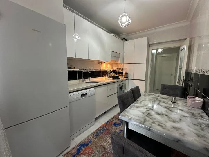 Keçiören Satılık 3+1 Daire | 110 m² Çift Cam Balkonlu Vestiyerli Masrafsız Fırsat