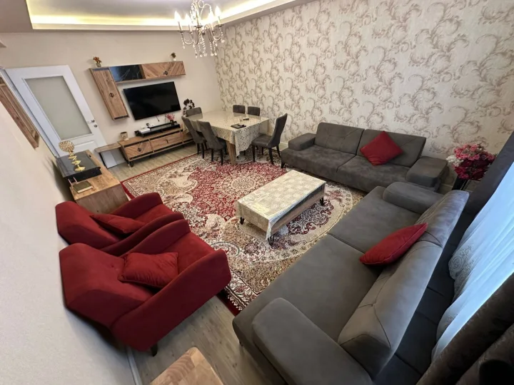 Keçiören Satılık 4+1 Daire | 160 m² Ankastre Setli Kilerli Açık Balkonlu Geniş Fırsat