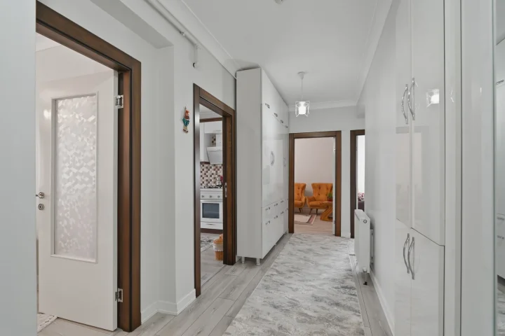 Keçiören Satılık 4+1 180 m² Ultra Lüks Yapılı Ebeveyn Banyolu Cam Balkonlu Özel Tasarım Daire