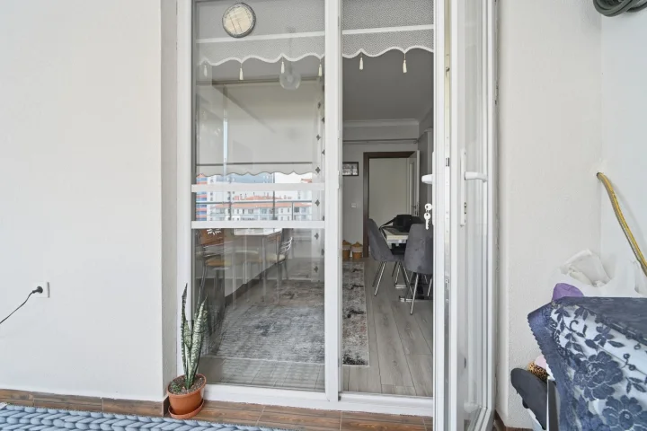 Keçiören Satılık 4+1 180 m² Ultra Lüks Yapılı Ebeveyn Banyolu Cam Balkonlu Özel Tasarım Daire