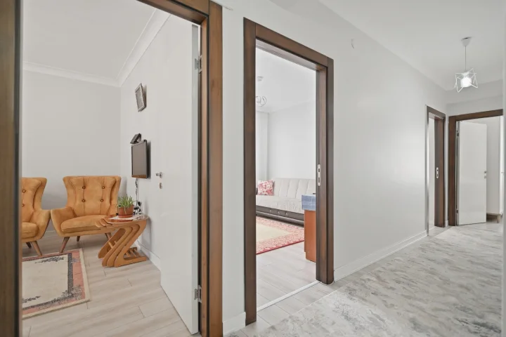 Keçiören Satılık 4+1 180 m² Ultra Lüks Yapılı Ebeveyn Banyolu Cam Balkonlu Özel Tasarım Daire