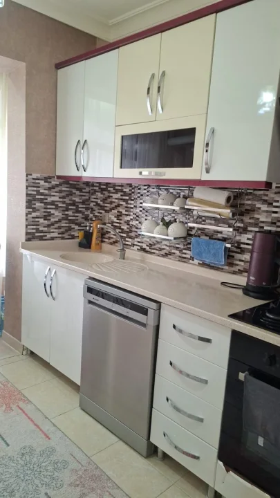 Keçiören Sancaktepe’de Satılık 3+1 2. Kat Asansörlü Cam Balkonlu Önü Açık Full Yapılı Daire