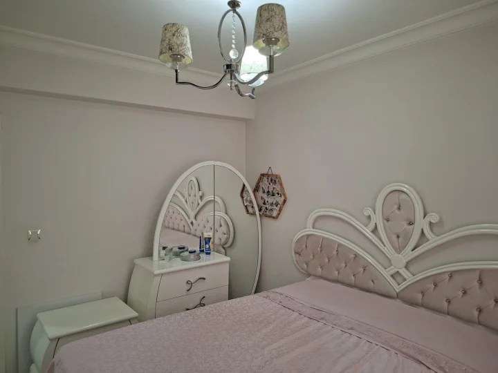 Keçiören Sancaktepe’de Satılık 3+1 2. Kat Asansörlü Cam Balkonlu Önü Açık Full Yapılı Daire