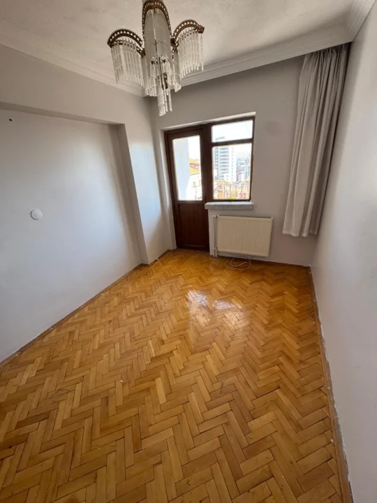 Ayvalı Satılık 5+1 Dubleks Ön Cephe Kapalı Teraslı Balkonlu Masrafsız Daire