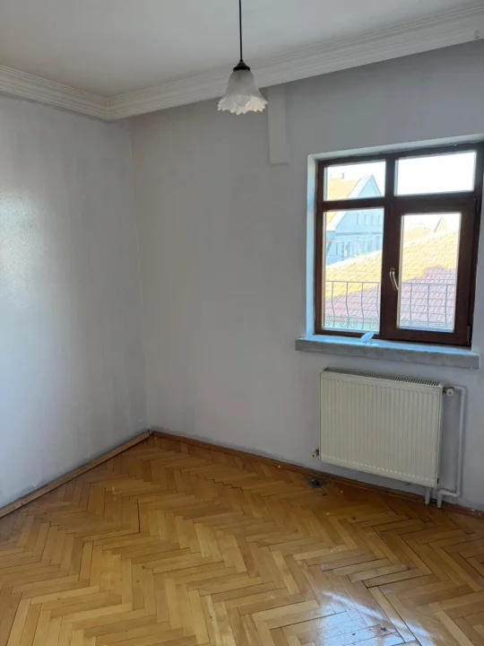 Ayvalık Satılık 5+1 Dubleks Ön Cephe Kapalı Teraslı Balkonlu Masrafsız Daire