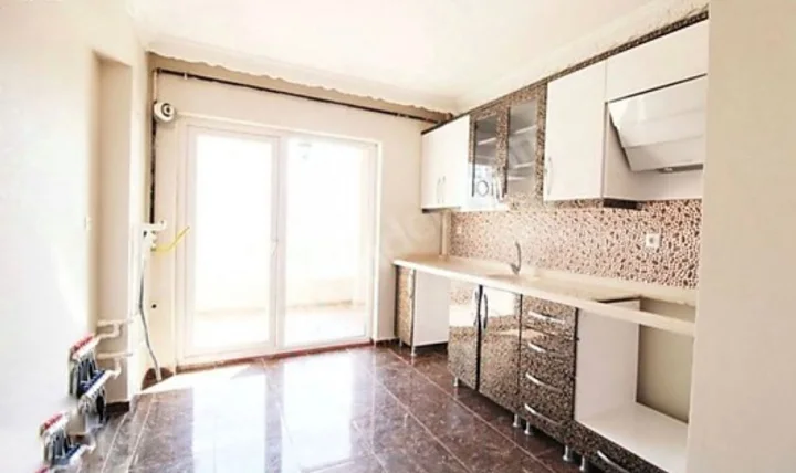 İncirli Satılık 5+1  Manzaralı Asansörlü  Teras Balkonlu Ebeveyn Banyolu Full Yapılı Daire