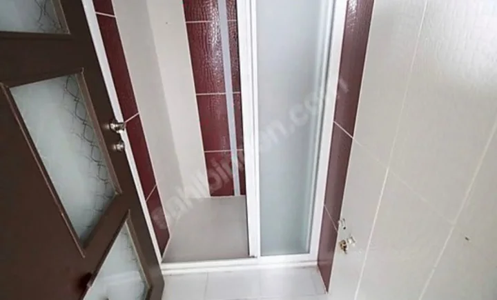 İncirli Satılık 5+1  Manzaralı Asansörlü  Teras Balkonlu Ebeveyn Banyolu Full Yapılı Daire