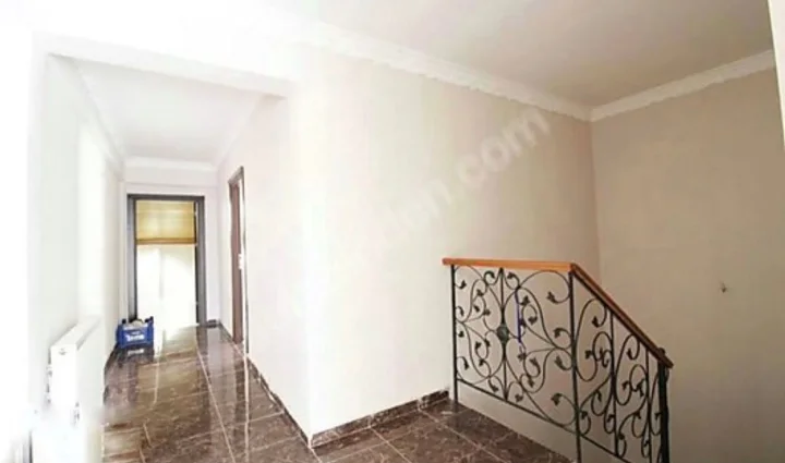 İncirli Satılık 5+1  Manzaralı Asansörlü  Teras Balkonlu Ebeveyn Banyolu Full Yapılı Daire