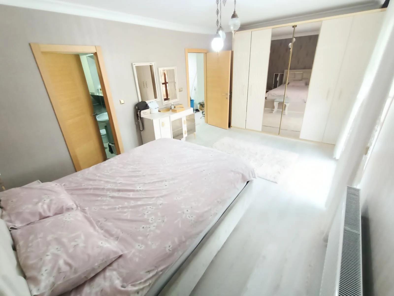 Çiçekli Satılık 4+1 Dubleks Asansörlü Full Yapılı Geniş Lüks Daire