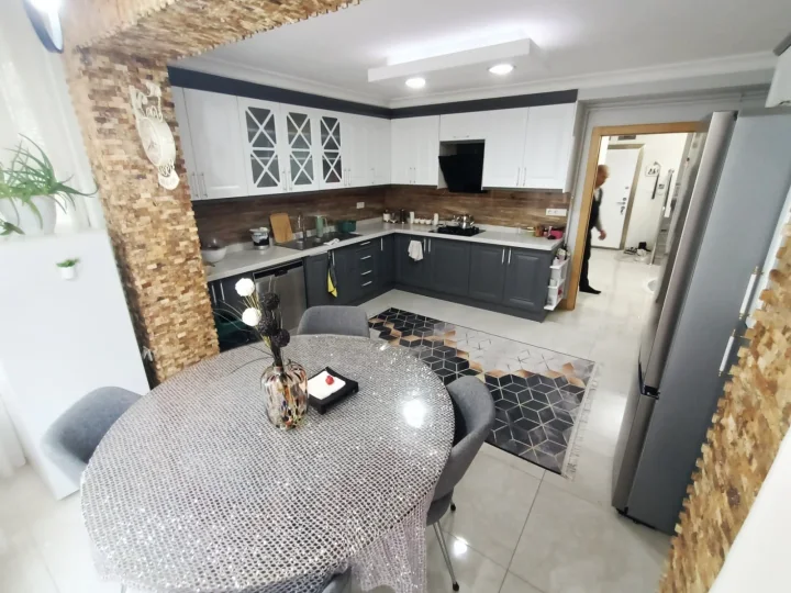 Çiçekli Satılık 4+1 Dubleks Asansörlü Full Yapılı Geniş Lüks Daire