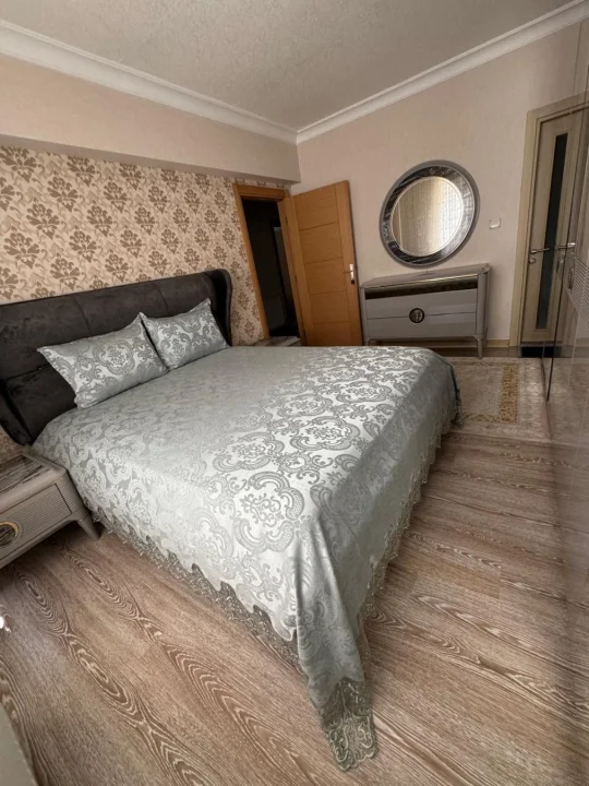 Osmangazi Satılık 4+1 Ara Kat Ebeveyn Banyolu  Cam Balkonlu Full Yapılı Daire