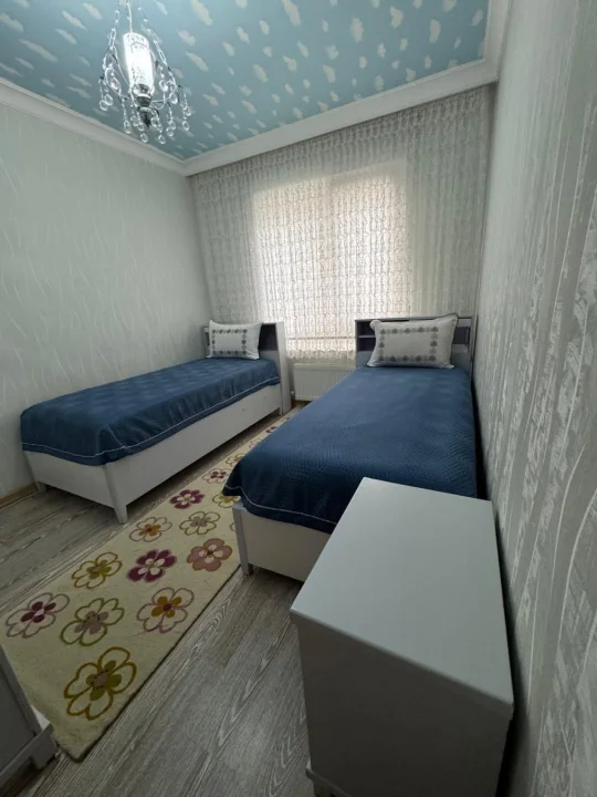 Osmangazi Satılık 4+1 Ara Kat Ebeveyn Banyolu  Cam Balkonlu Full Yapılı Daire