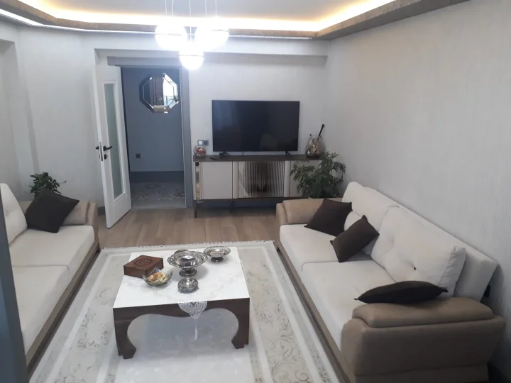 Atapark Satılık 3+1 1. Kat Geniş Metrajlı Cam Balkonlu Manzaralı Daire