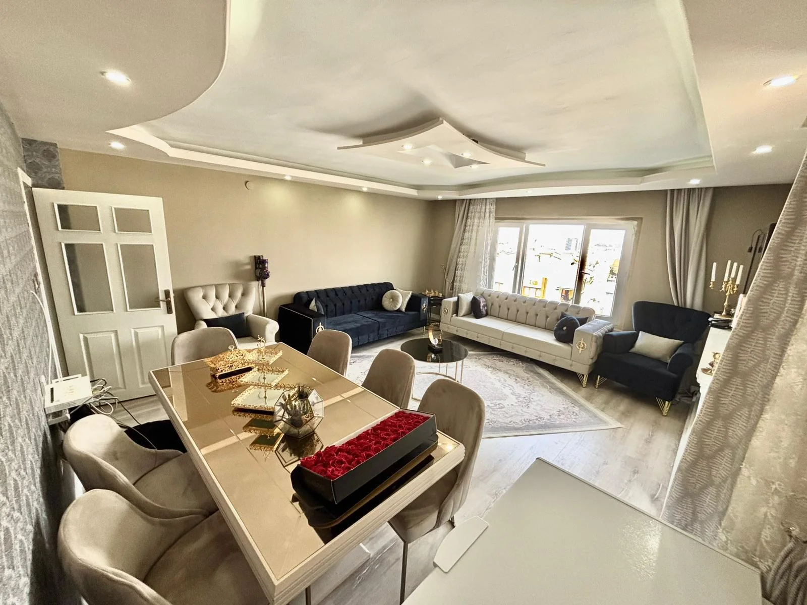 Kuşcağız Satılık 3+1 Yüksek Kat Ankara Manzaralı Şömineli Ultra Lüks Full Yapılı Daire