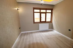Aşağı Eğlence Satılık 3+1 Ultra Lüks Yapılı Ebeveyn Banyolu Giyinme Odalı Cepheleri Açık Daire