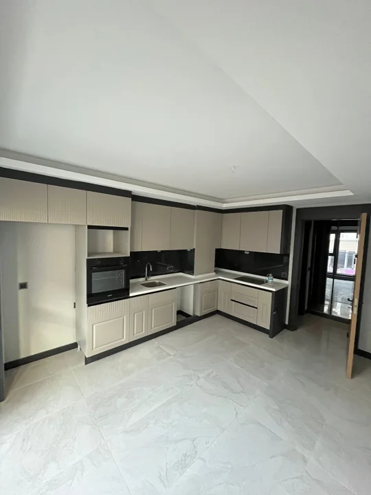 Aşağı Eğlence Satılık 3+1 3. Kat Sıfır Ultra Lüks Asansörlü Açık Balkonlu Ebeveyn Banyolu Daire