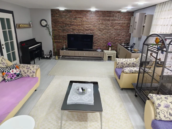 19 Mayıs Satılık 5+1  Ebeveyn Banyolu Ankara Manzaralı Açık Teras Kullanımlı Full Yapılı Daire