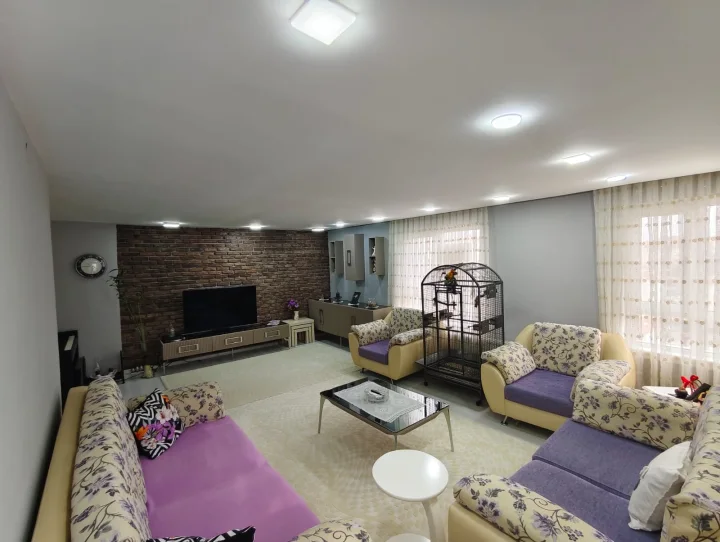 19 Mayıs Satılık 5+1  Ebeveyn Banyolu Ankara Manzaralı Açık Teras Kullanımlı Full Yapılı Daire