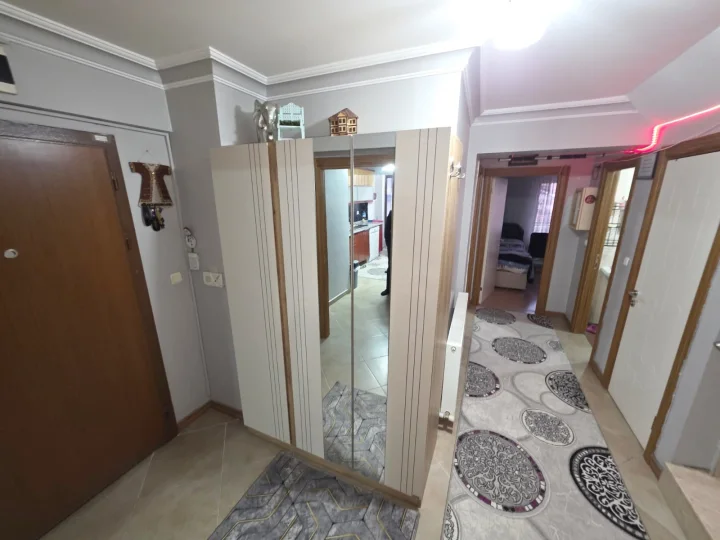 Dilek Camii Paralelinde Satılık 4+1  Asansörlü Dubleks Kapalı Teras Balkonlu Daire