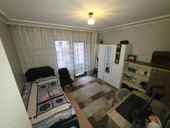 Dilek Camii Paralelinde Satılık 4+1  Asansörlü Dubleks Kapalı Teras Balkonlu Daire