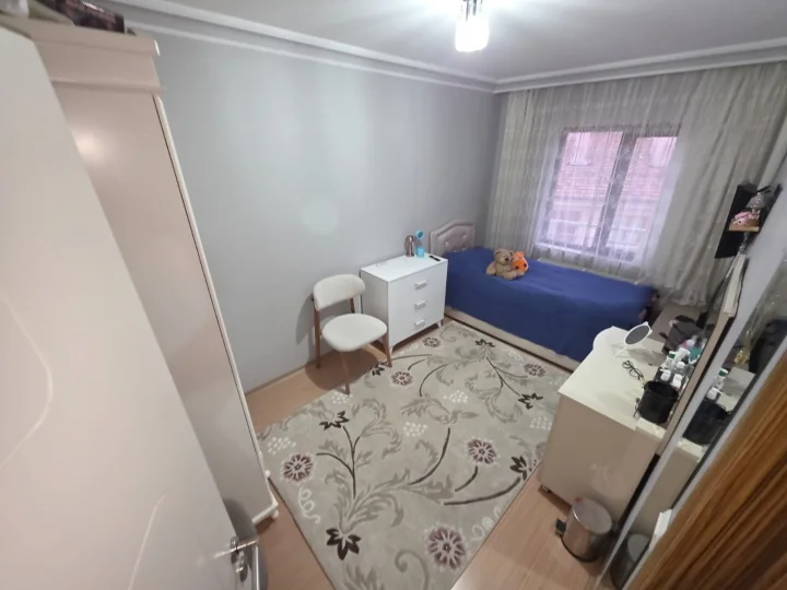 Dilek Camii Paralelinde Satılık 4+1  Asansörlü Dubleks Kapalı Teras Balkonlu Daire