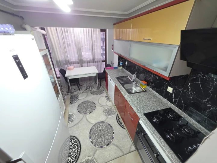 Dilek Camii Paralelinde Satılık 4+1  Asansörlü Dubleks Kapalı Teras Balkonlu Daire