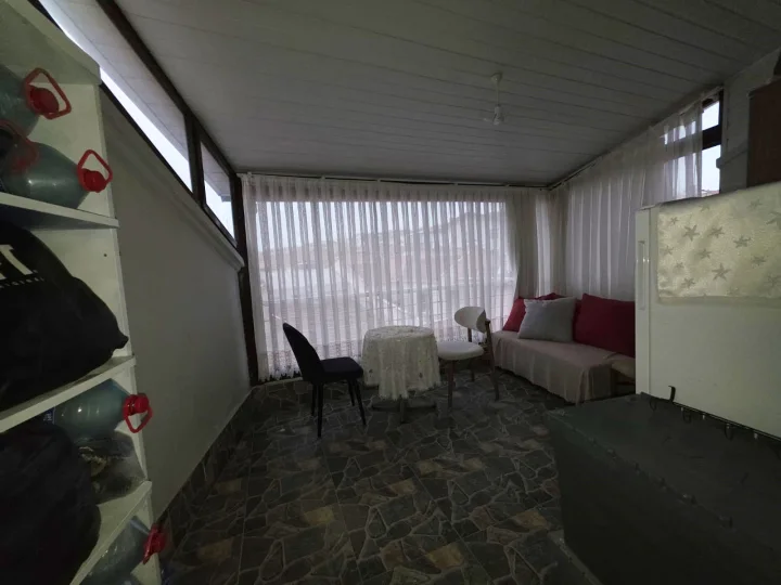 Dilek Camii Paralelinde Satılık 4+1  Asansörlü Dubleks Kapalı Teras Balkonlu Daire