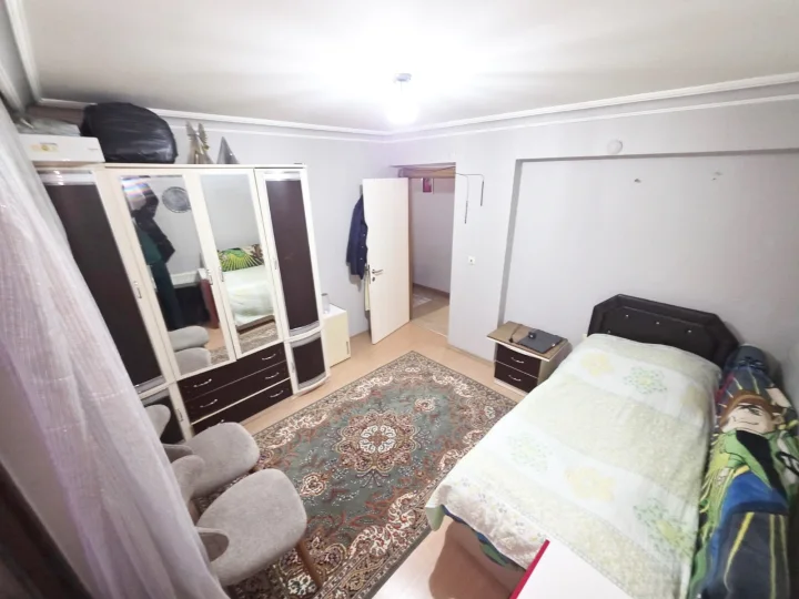 Dilek Camii Paralelinde Satılık 4+1  Asansörlü Dubleks Kapalı Teras Balkonlu Daire