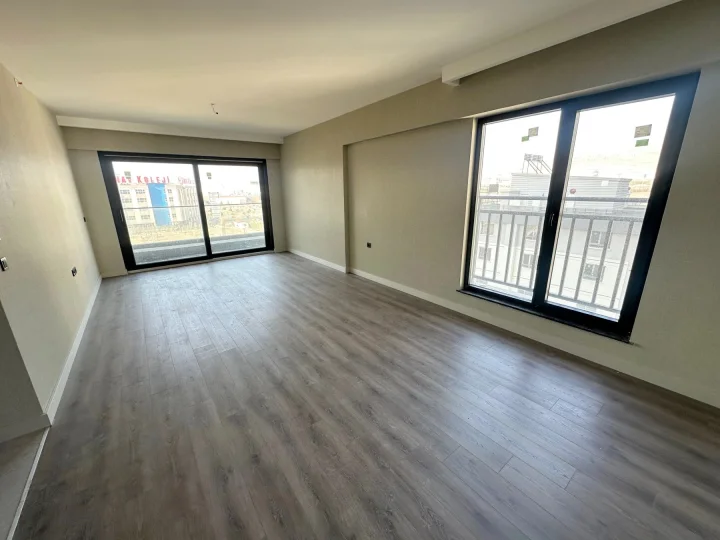 Keçiören Ovacık Bulvarı Satılık 3+1 5. Kat Daire | Ultra Lüks, Site İçinde, Ebeveyn Banyolu