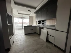 Çiçekli Satılık 4.5+1 Lüks Site Dairesi | Havuz, Hamam, Sauna, Ön Cephe, Full Donanımlı