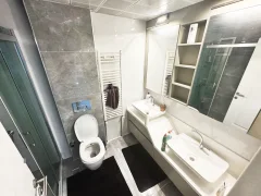 Ovacık Satılık 4+1 Teras Balkonlu Lüks Site Dairesi | Ada Mutfaklı, Geniş ve Ferah