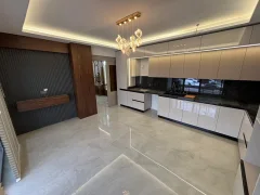Yayla Mahallesi Satılık 4+1 Lüks Site Dairesi | Yerden Isıtmalı, Teras Balkonlu, Giyinme Odalı