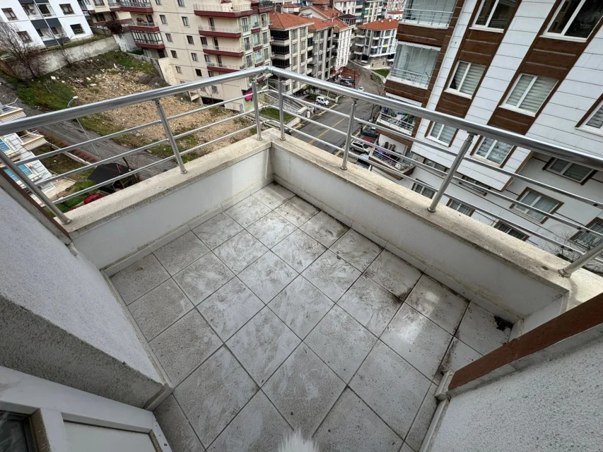 KEÇİÖREN BADEMLİKTE  CADDE ÜZERİ ÇİFT GİRİŞLİ 5+2 DUBLEKS DAİRE