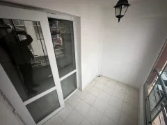 Sancaktepe’de Ara Kat Masrafsız 3+1 Satılık Daire | Cam Balkonlu Geniş Aile Dairesi