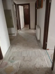 Sancaktepe’de Cadde Üzeri Ara Kat 3+1 Satılık Daire  Masrafsız Cam Balkonlu