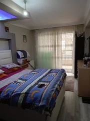 Sancaktepe’de Cadde Üzeri Ara Kat 3+1 Satılık Daire  Masrafsız Cam Balkonlu