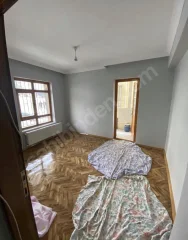 Dilek Camii Yakınında 3+1 Kat Konumunda  Masrafsız ve Oturuma Hazır