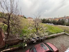 Etlik’te Bağımsız 3+1 Satılık Altı Tam Daire Kiracılı Eşyalı Yatırımlık Fırsat