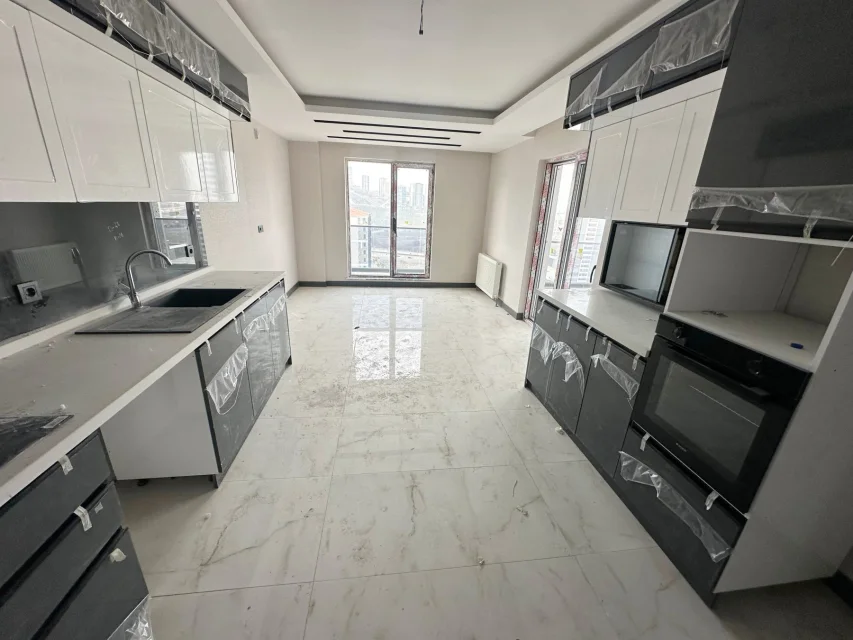 Bulvar Paralelinde Site İçerisinde 4+1 Satılık Daire | Full Yapılı Yüksek Kat Lüks Yaşam