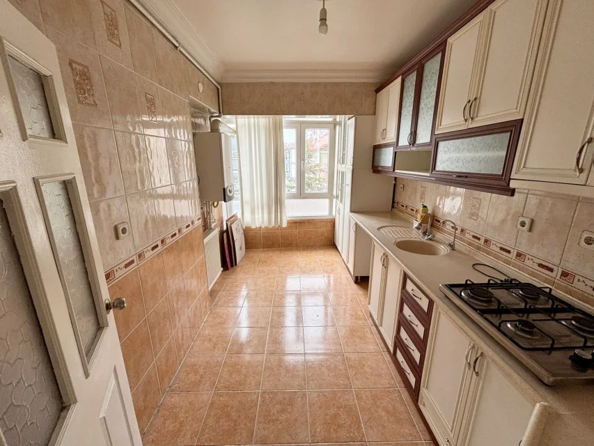 Esertepe’de Ara Kat 3+1 Kiralık Daire | Masrafsız ve Oturuma Hazır